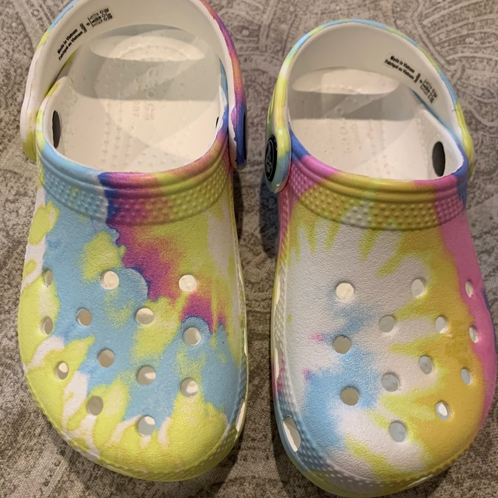 Crocs Pastel Rainbow